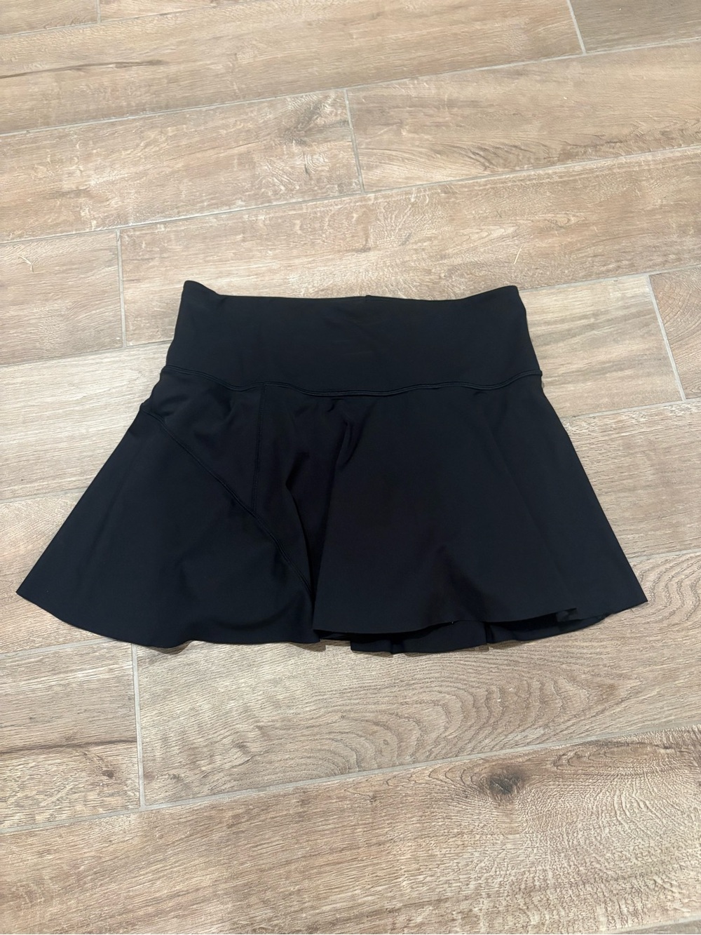 Athleta Ace Tennis Skort 13.5”, small